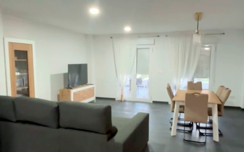 Chalet adosado (Urbanización Las Playetas de Bellver) | Estancia Inmobiliaria