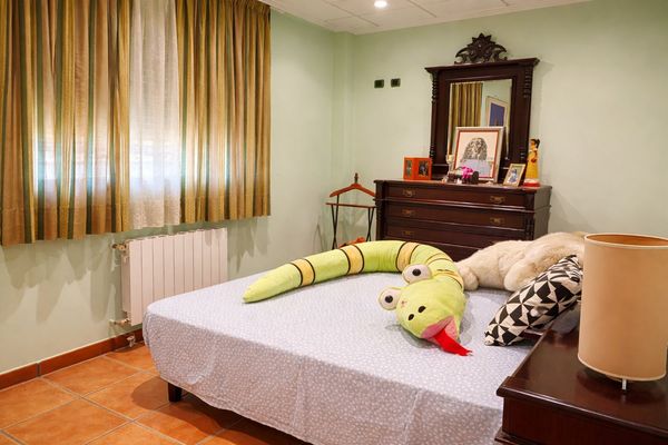 Chalet Alcora (C/ de los Cipreses) | Estancia Inmobiliaria