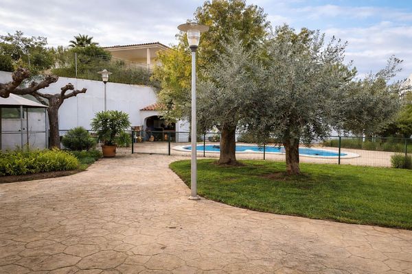 Chalet Alcora (C/ de los Cipreses) | Estancia Inmobiliaria